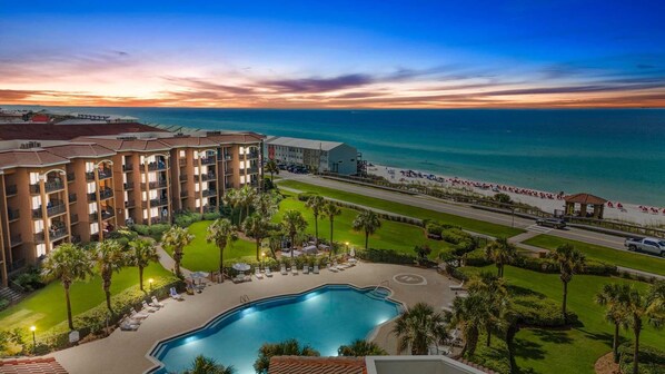 Lämmitetty uima-allas