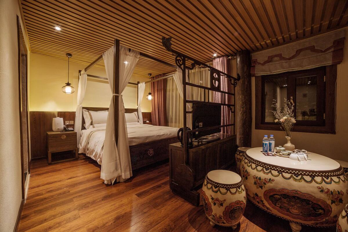 Premium bedding, down comforters, pillowtop beds, minibar
