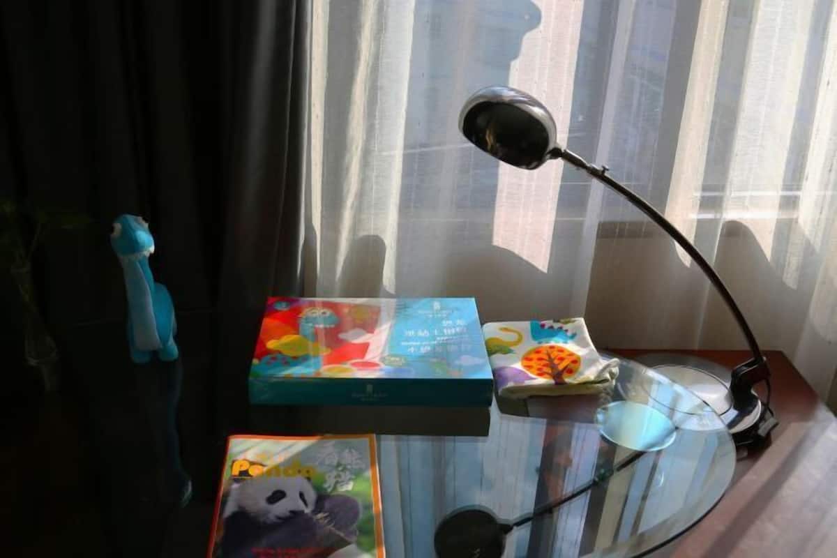 Minibar, una cassaforte in camera, una scrivania, tende oscuranti