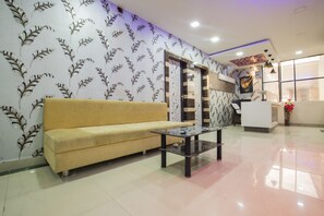 ロビー応接スペース