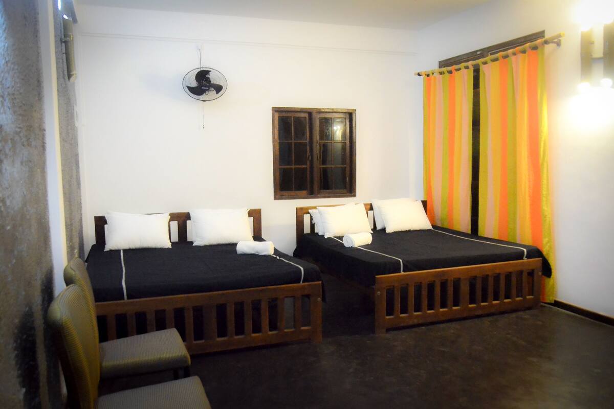 Deluxe Quadruple Room | 1 bedroom, desk, iron/ironing board, free rollaway beds