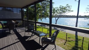 Riverview Cottage | Balcony