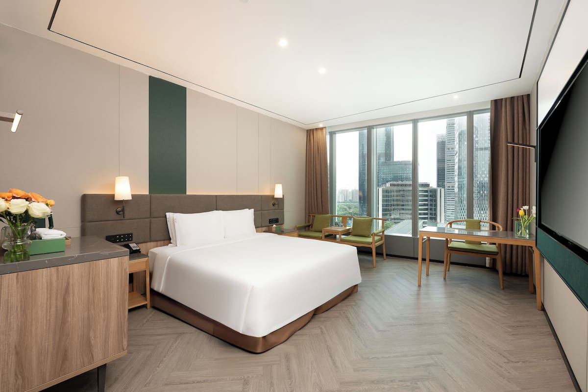 Premium Room, 1 King Bed, Tower | 1 bedroom, down duvets, free minibar, in-room safe