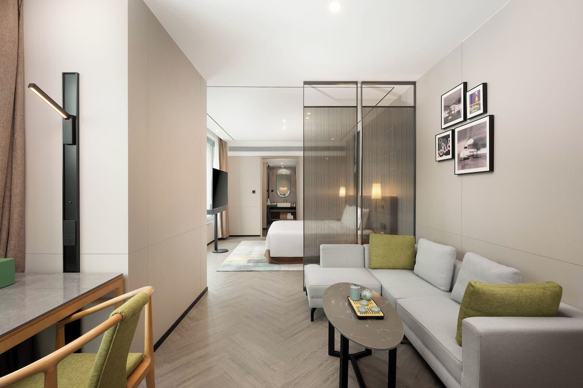 Suite, 1 King Bed | Down duvets, free minibar, in-room safe, desk