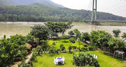 Siddhartha Resort, Chisapani