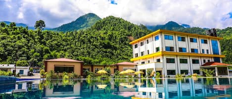 Alberca al aire libre