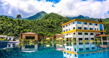Siddhartha Riverside Resort