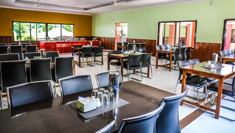 Siddhartha Riverside Resort Pvt Ltd, Chitwan by null