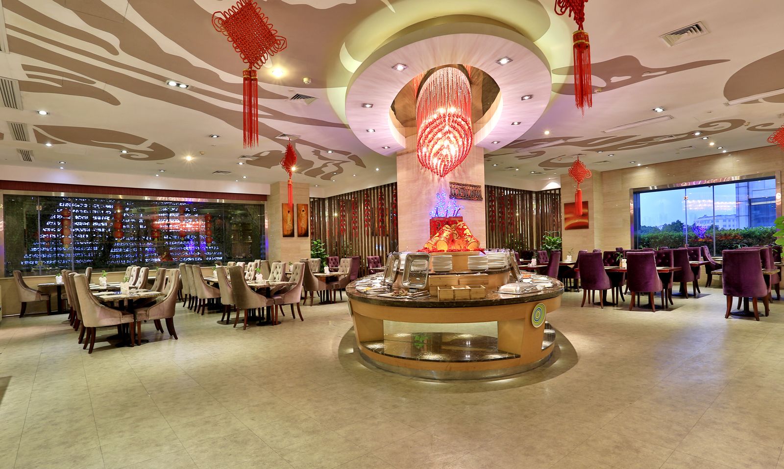 Phục vụ bữa sáng 