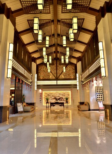 Yiwu Bali Plaza Hotel