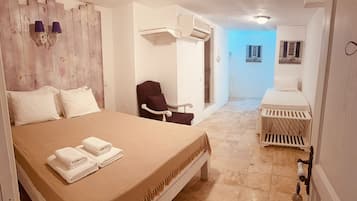 Ropa de cama de alta calidad y minibar