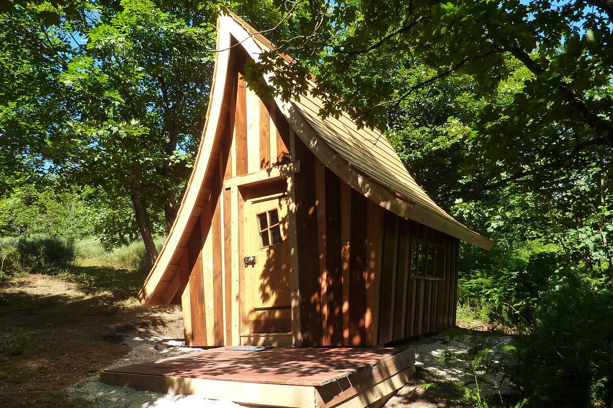 Romantic Cabin, 1 Double Bed, Mountain View, bed linens not included | Iron/ironing board (on request)