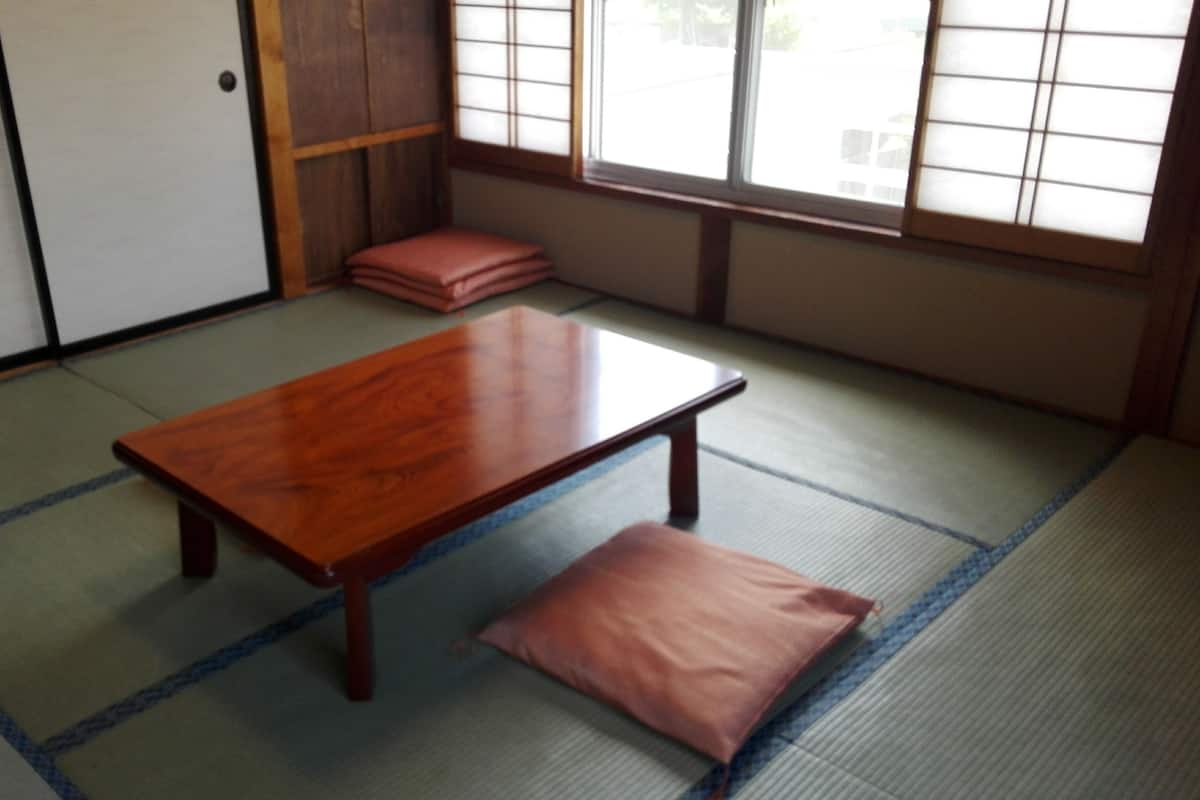 Traditionele kamer (Japanese Style for 3 People) | Gratis wifi