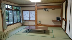 Traditionele kamer (Japanese Style for 6 People) | Gratis wifi