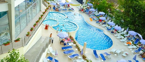 Innenpool, Außenpool