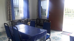 Dining - Padi View Resthouse (Tambunan)