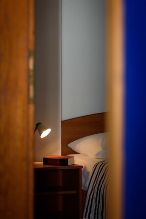 Appartement, balcon, vue sur la mer (Blue) | Literie de qualité, bureau, fer et planche à repasser