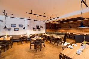 Regional cuisine - mk | hotel münchen city (Munich)