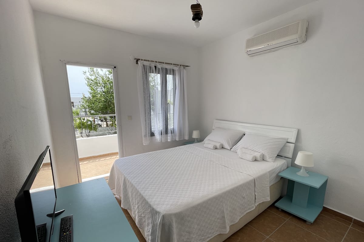 1 habitación, minibar, escritorio y camas plegables/adicionales