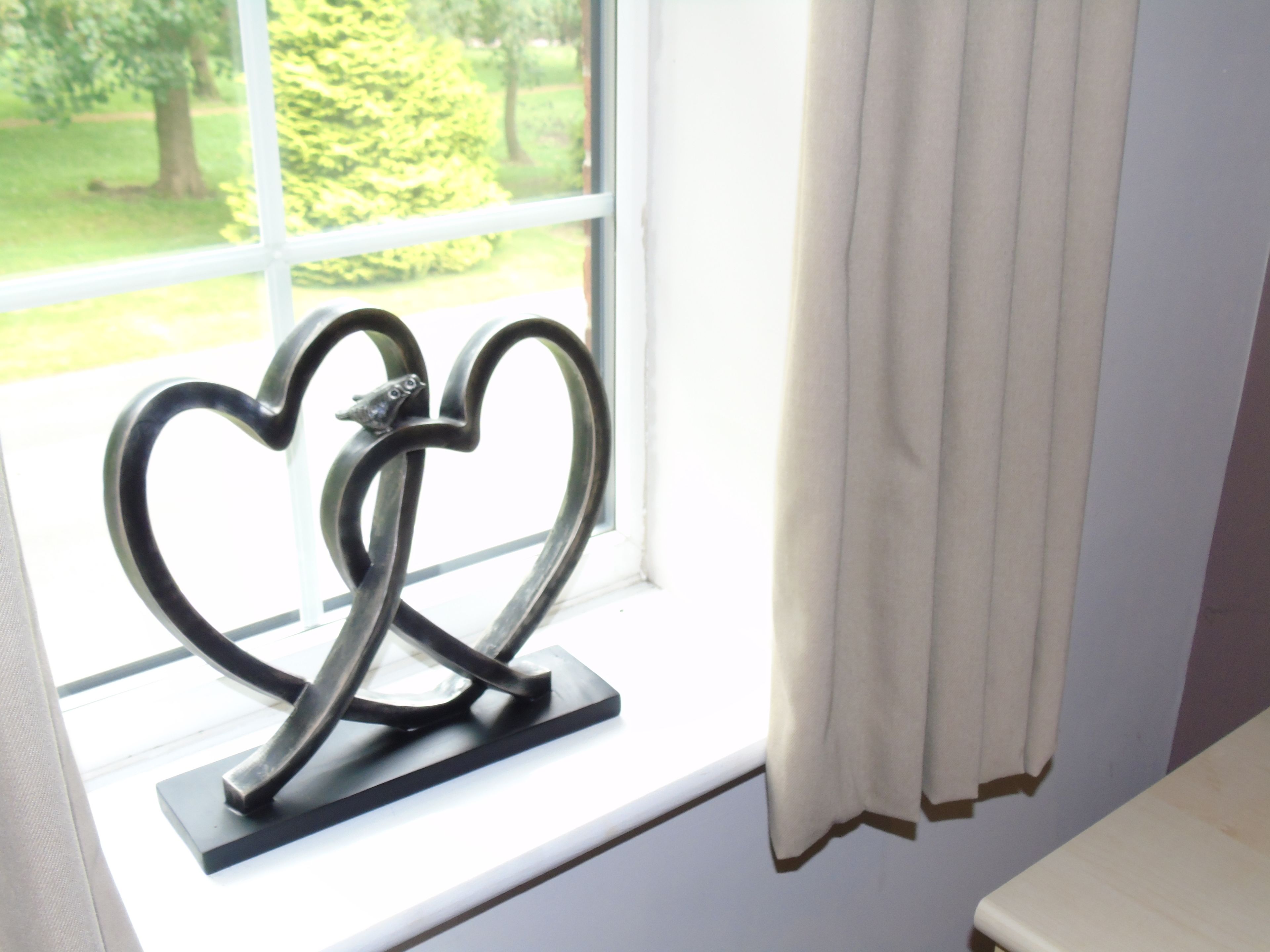 1 bedroom, premium bedding, desk, laptop workspace