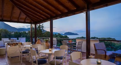 Iris Beach Hotel