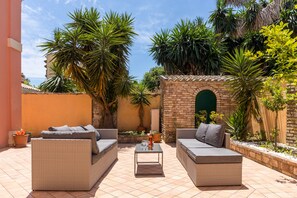 Superior Apartment, 1 Bedroom | Terrace/patio - Moraitis Mansion (Corfu)