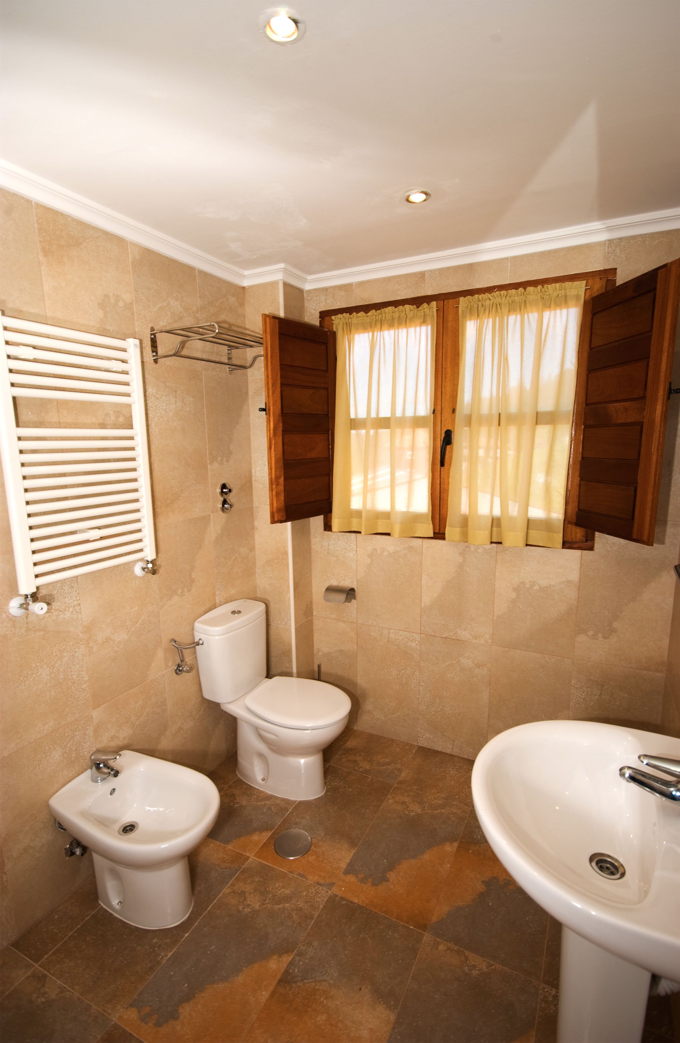 Photo - Casa Rural Los Sombredales