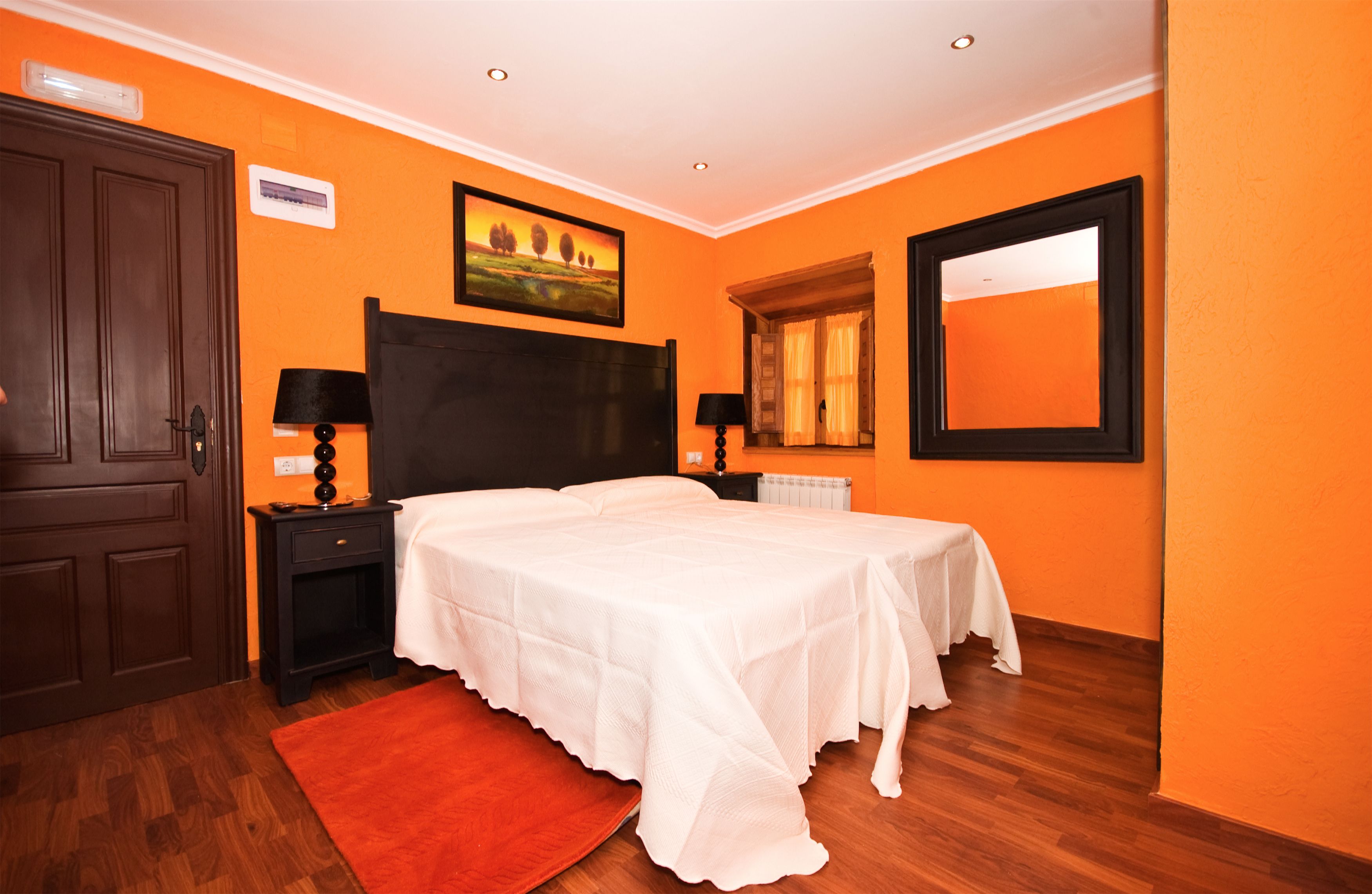 Photo - Casa Rural Los Sombredales