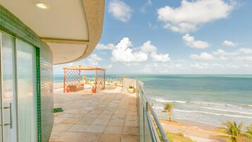 Quarto família, 3 quartos, terraço, de frente para o mar | Vista do quarto