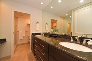 Condo, 2 Bedrooms | Bathroom | Towels, shampoo - Kaanapali Plantation #52 2 Bedroom Condo by RedAwning (Lahaina)