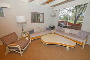 Condo, 1 Bedroom | Interior