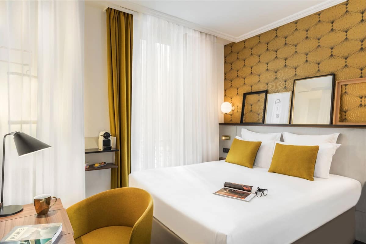 Premium bedding, pillow-top beds, in-room safe, desk