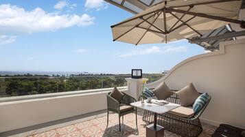 Habitaciรณn Deluxe (Deluxe Seaview King) | Terraza o patio