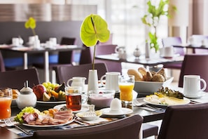 Daily buffet breakfast (EUR 20 per person)