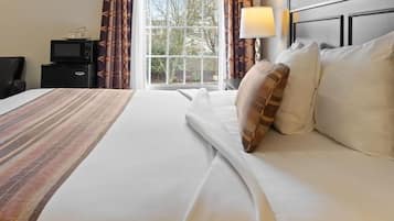 Coffres-forts dans les chambres, bureau