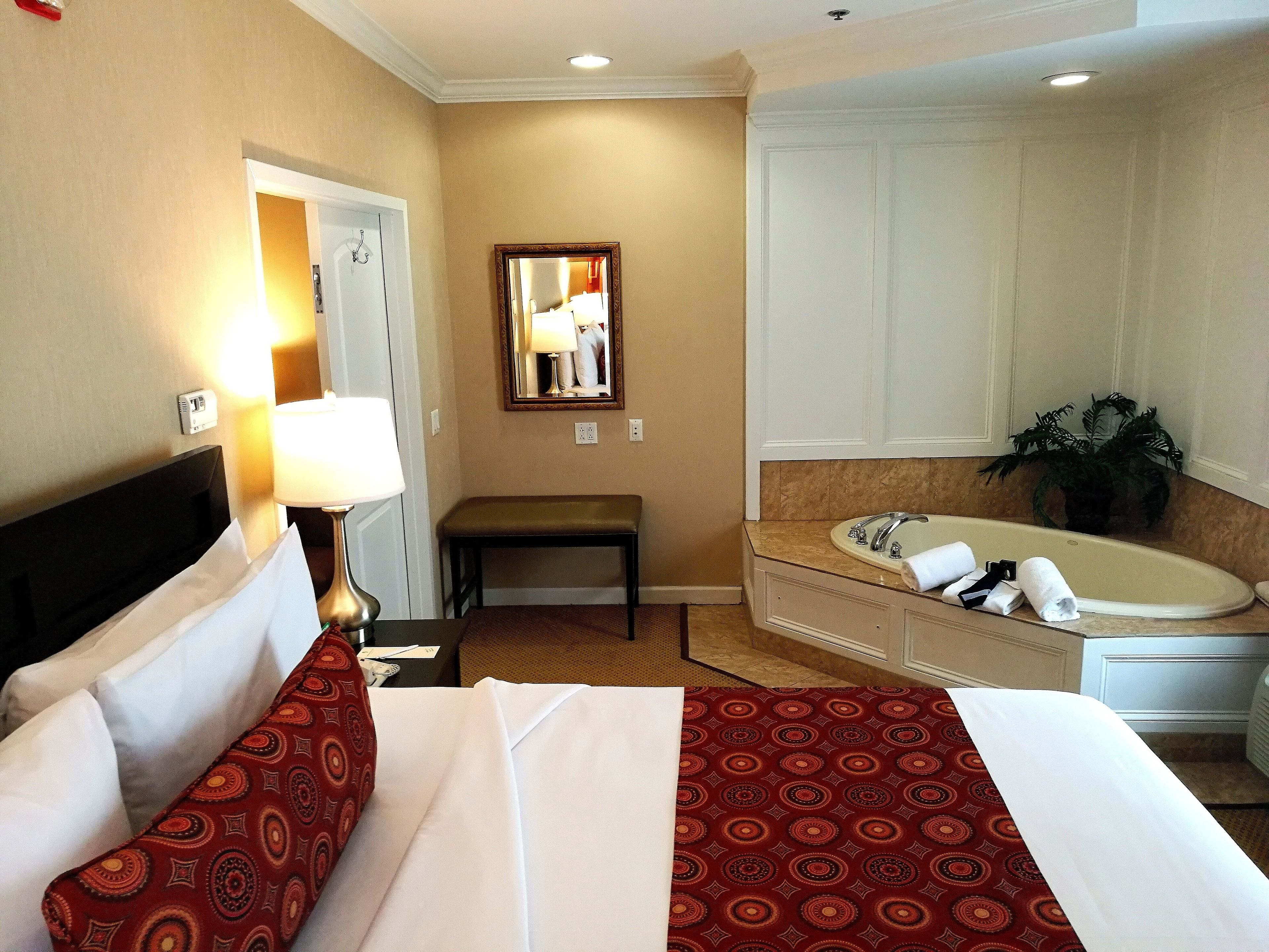 Suite, 1 King Bed with Sofa bed | In-room safe, individually decorated, individually furnished, desk