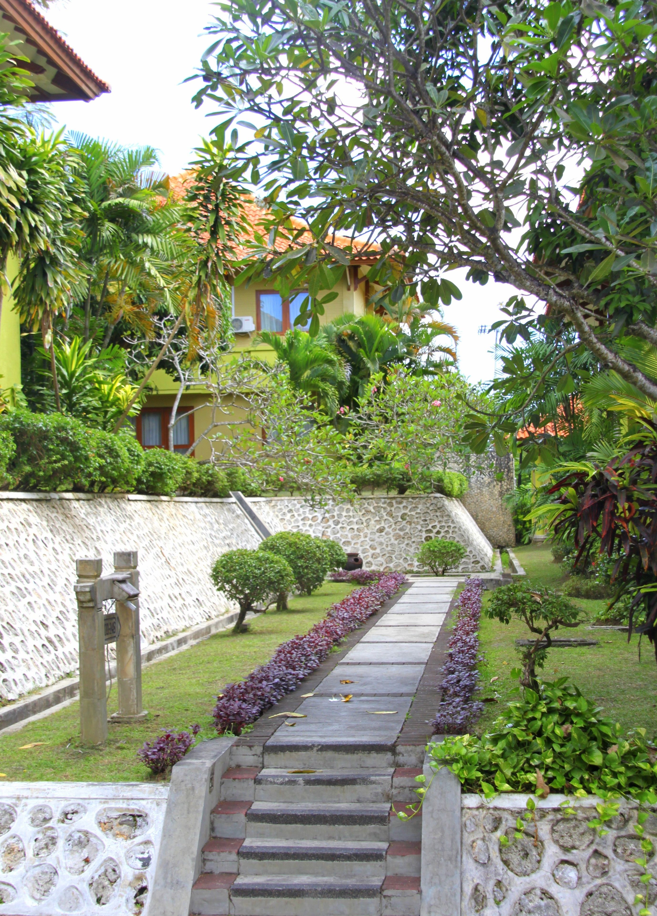 Photo - Plagoo Holiday Hotel