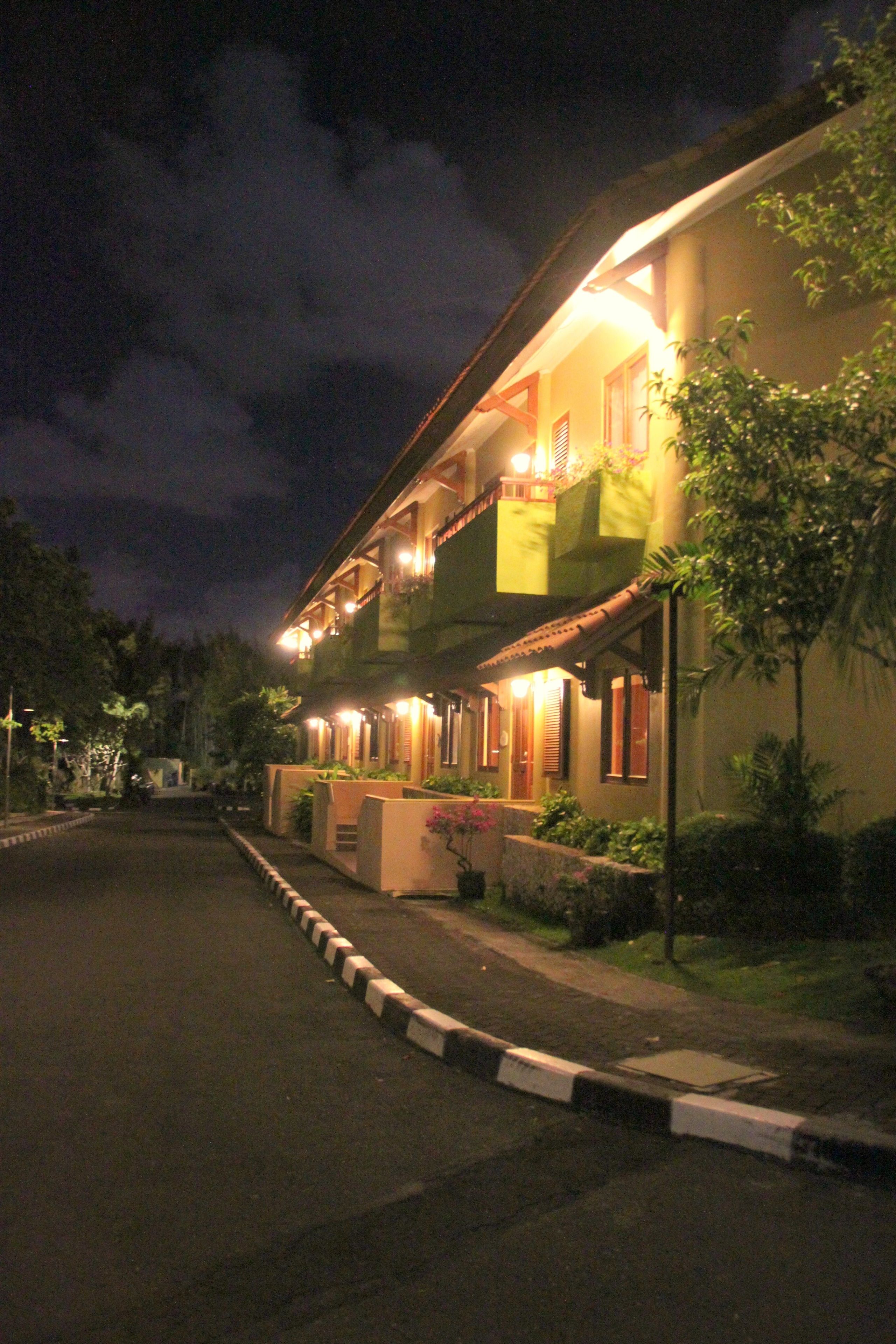 Photo - Plagoo Holiday Hotel