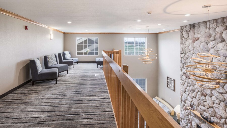 Quality Inn & Suites Lodi I-90