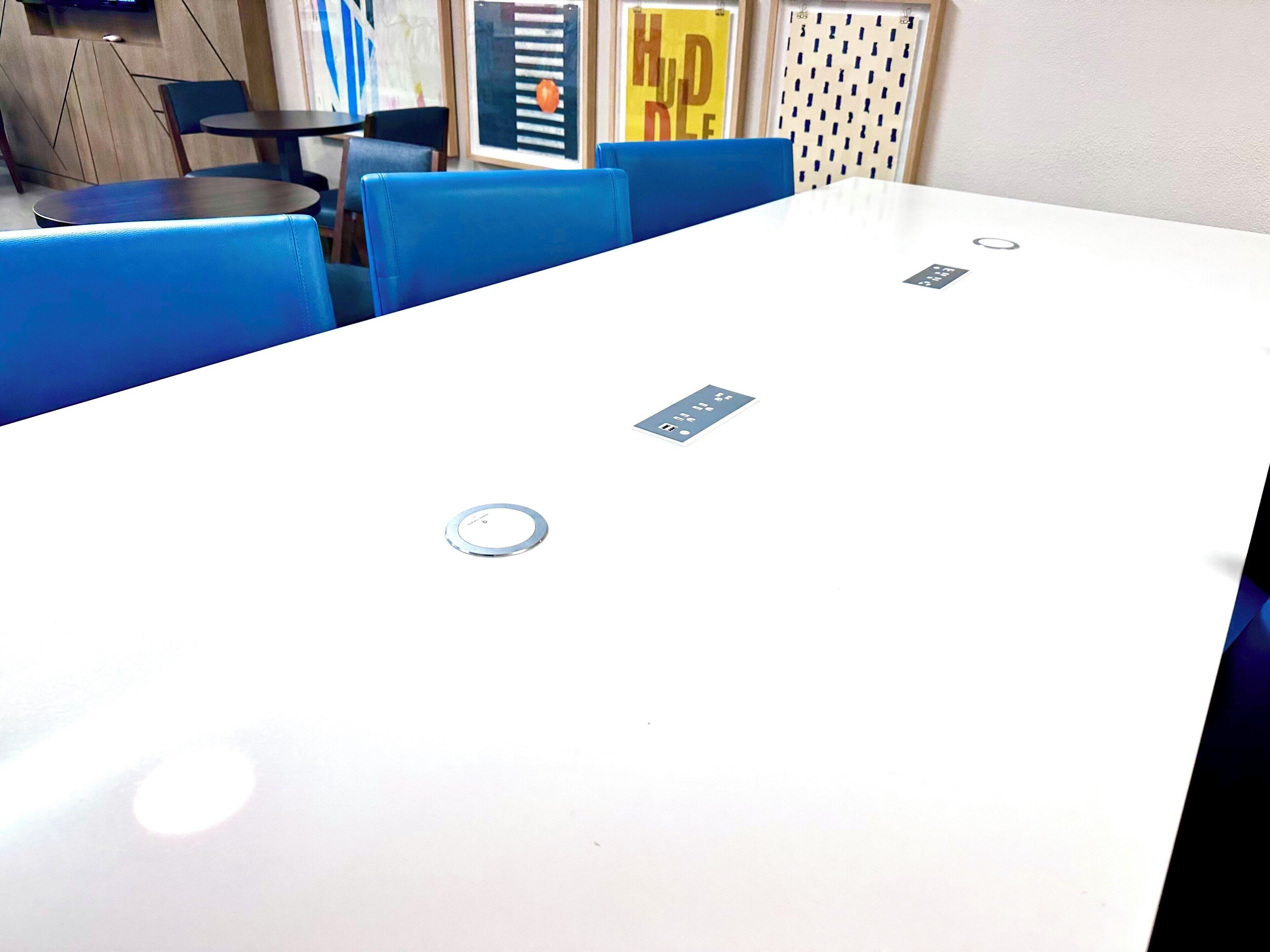 free daily self-service breakfast