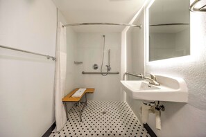 Baño para personas con discapacidad