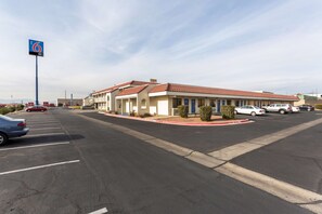 Exterior - Motel 6 El Paso, TX - East (El Paso)
