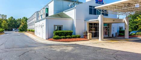 Entrée de l’hébergement