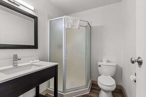 Ropa de cama de alta calidad y escritorio