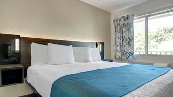 Free WiFi, bed sheets