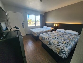 Free WiFi, bed sheets, wheelchair access at Motel 6 Venice, FL