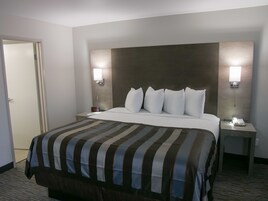 1 habitación, ropa de cama hipoalergénica y colchones con pillow-top 