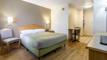 Tempat tidur bayi, Wi-Fi (biaya tambahan), seprai linen, dan jam alarm