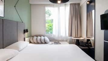 Premium bedding, desk, blackout curtains, soundproofing