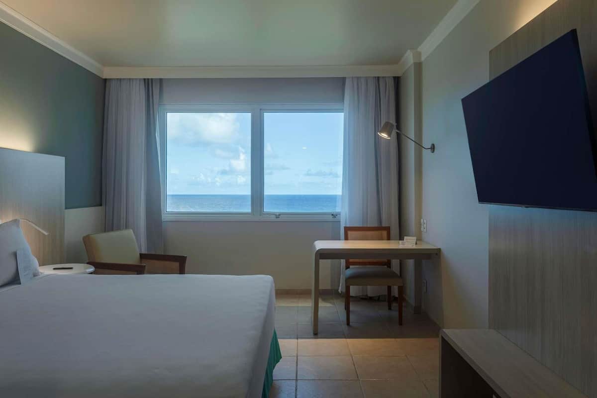 Superior Room, 1 Double Bed | Minibar, in-room safe, desk, blackout drapes